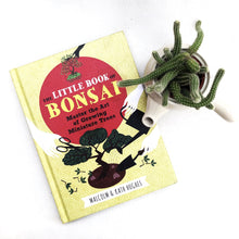 Load image into Gallery viewer, THE LITTLE BOOK OF BONSAI berrykinn
